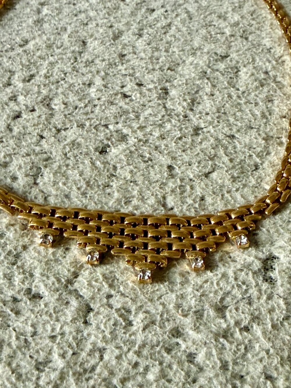 Vintage Gold Tone 17” Necklace Clear Crystal Rhinestone Graduated Bib Statement